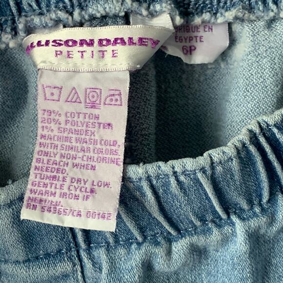 Allison Daley Retro Denim Jean Capris Pull On Button Detail Legs Size 6 Petite - Picture 10 of 16